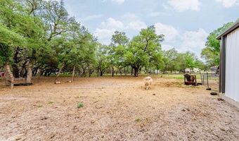 140 Wood Valley Dr, Adkins, TX 78101