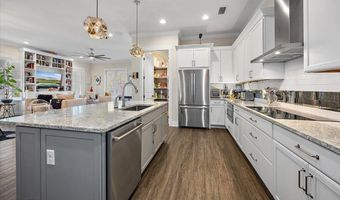 1639 MARITIME OAK Dr, Atlantic Beach, FL 32233