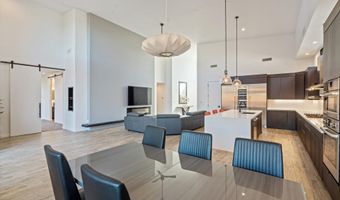 6525 E CAVE CREEK Rd 33, Cave Creek, AZ 85331