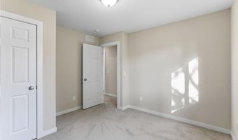 426 Taylor St, Anoka, MN 55303