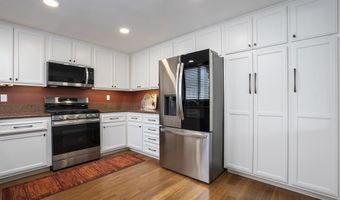3950 Murray Hill Rd, La Mesa, CA 91941