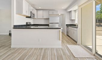 913 Buena Rosa Ct, Fallbrook, CA 92028