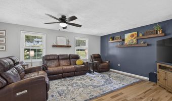 1140 Hillview Dr, Abingdon, VA 24210