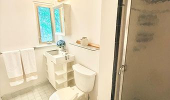 6819 SELKIRK, Bethesda, MD 20817