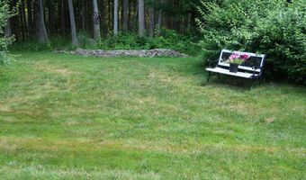 65 Smith St, Augusta, ME 04330