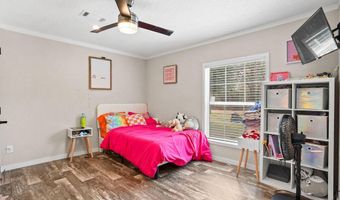 1215 Shores Rd, Alford, FL 32420