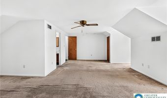 168 Springhouse Rd, Allentown, PA 18104