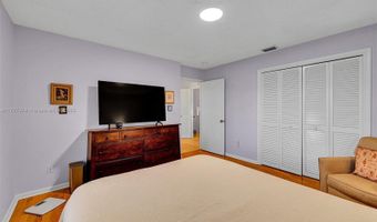 444 Glenbrook Dr, Atlantis, FL 33462