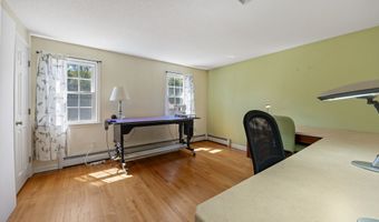 4 Brookfield Ct, Cheshire, CT 06410