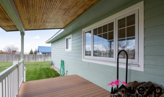 261 Hemlock St, Buffalo, WY 82834