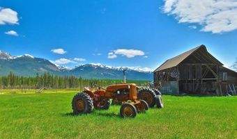 895 Mud Lake Rd, Bigfork, MT 59911