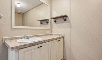 102 Woodfield Pl, Ashville, OH 43103
