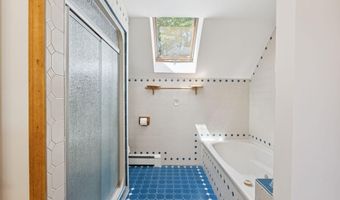3 Tidewater Cv, Falmouth, ME 04105