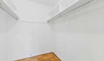 5101 RIVER Rd 718, Bethesda, MD 20816