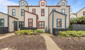 51 S 17th St, Airville, PA 15203