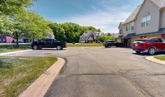 1376 Addington Ln, Ann Arbor, MI 48108