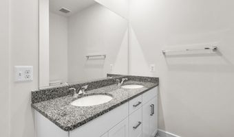 42131 SHINING STAR Sq, Ashburn, VA 20148