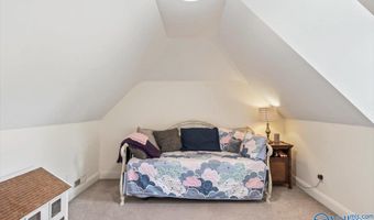 135 Villa Grande, Albertville, AL 35950