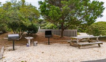 2111 W Fort Macon Rd 224, Atlantic Beach, NC 28512