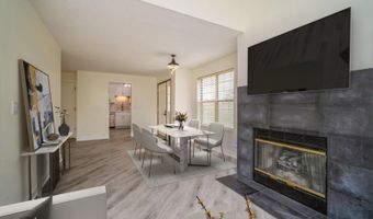 791 W Happfield Dr, Arlington Heights, IL 60004