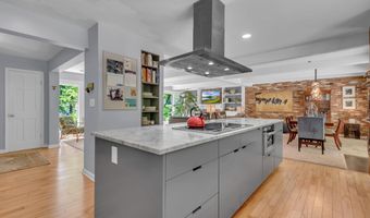 1870 POPLAR Rd, Annapolis, MD 21401