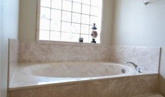 240 County Road 2112, Alice, TX 78332