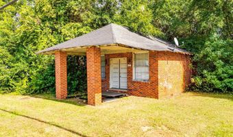 423 S Main St, Bishopville, SC 29010