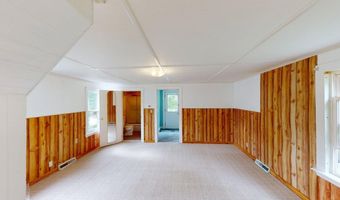 46 Crest Ave, Auburn, ME 04210