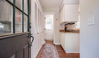 1 Geary Way, Falmouth, ME 04105
