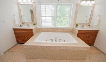 12133 LANDINGS Blvd, Berlin, MD 21811