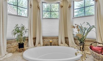 13424 EHLEN Rd, Aurora, OR 97002