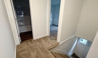 120-122 W Buckeye Ave, Ada, OH 45810