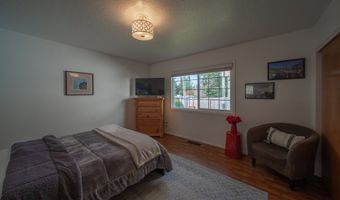 16281 CHAPMAN Ln, Brookings, OR 97415