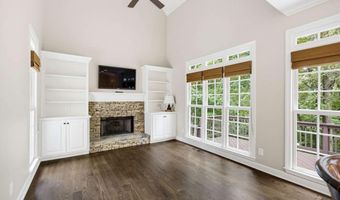 5185 Catalpa Knl, Acworth, GA 30101