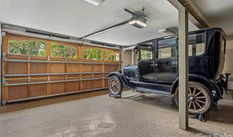 76 Edgelawn Rd, Asheville, NC 28804
