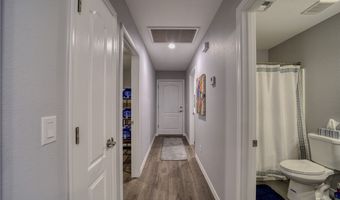 1632 Shamrock Rd, Bullhead City, AZ 86442