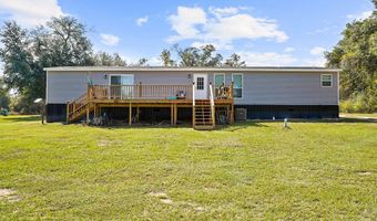 1215 Shores Rd, Alford, FL 32420