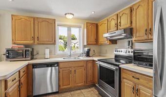 55 Littleton Rd 23A, Ayer, MA 01432