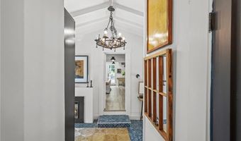 8061 Post Rd, North Kingstown, RI 02852
