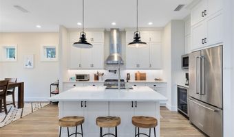 1410 W NEW HAMPSHIRE St, Orlando, FL 32804