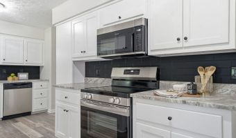 115 Dixie Ln, Ball Ground, GA 30107