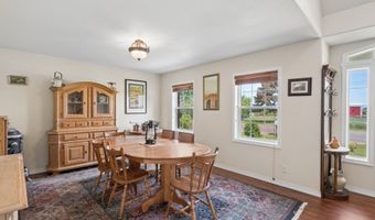 10124 WISEACRE Ln, Aurora, OR 97002