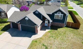 5240 E Ashton Ct, Bel Aire, KS 67220