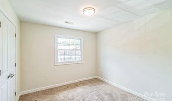 1215 Green Oaks Ln H, Charlotte, NC 28205