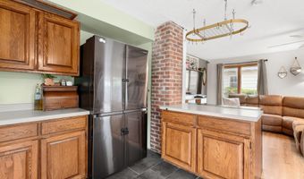 905 4th Ave SW, Austin, MN 55912