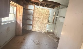 14055 Walnut, Armona, CA 93202