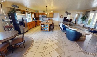 814 PARADISE Ln, Brookings, OR 97415