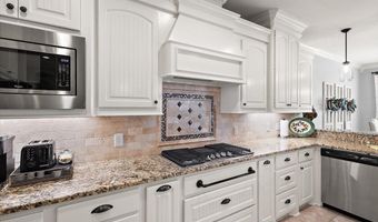 822 Osagian Cir, Brandon, MS 39042