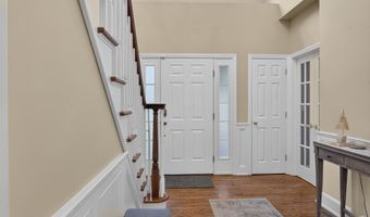 25 Winding Trl, Cheshire, CT 06410