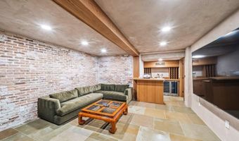 1271 E COAST Dr, Atlantic Beach, FL 32233